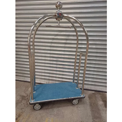 Hotel Gep&auml;ckwagen - M&ouml;bel 