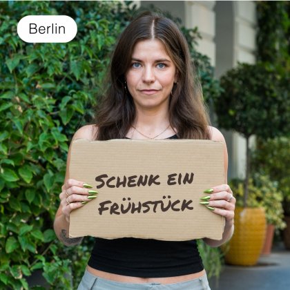 Schenk einer Frau ein Frühstück im Frauenhaus
