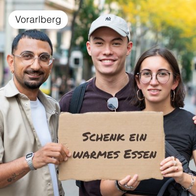 Schenk obdachlosen Menschen ein warmes Essen