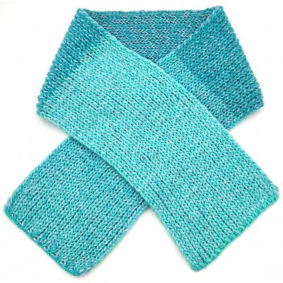 Handgestrickter Schal