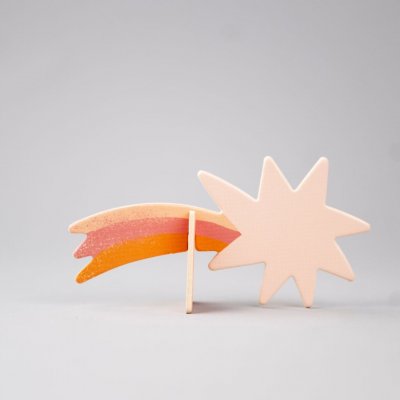 Caritas Shop Schenken mit Sinn: Krippe mit Sinn Weihnachtsstern Funken Wärme Kooperation Caritas und Krone