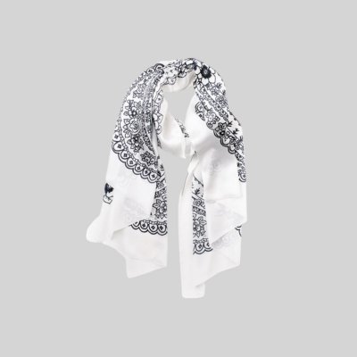 "Adela Kuliga" Schal