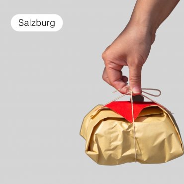 Schenk Weihnachtstimmung mit Christbaum & Co