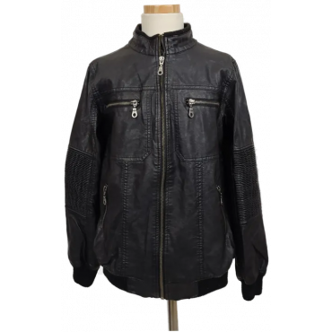 Charles Vögele Kinder Lederoptik Jacke schwarz Gr. 152