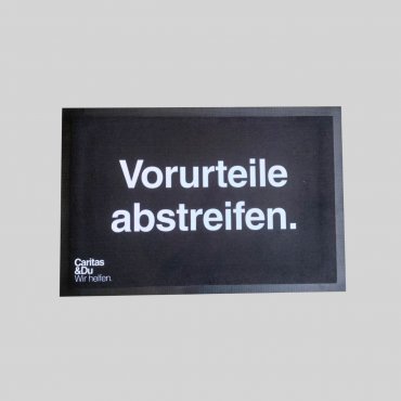 Türmatte "Vorurteile abstreifen"