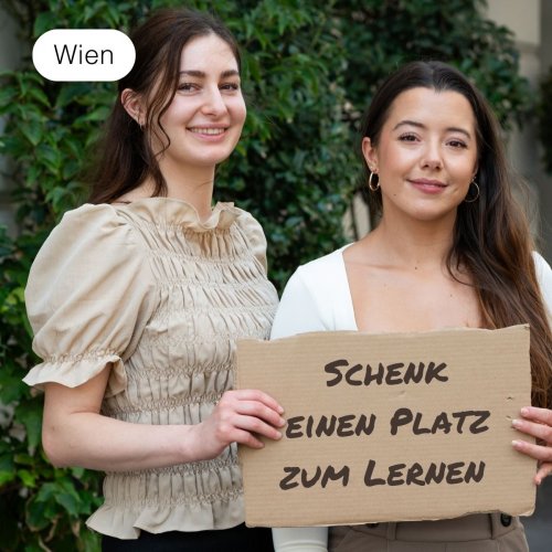 Schenk einen Schreibtisch für Kinder im Mutter-Kind-Haus