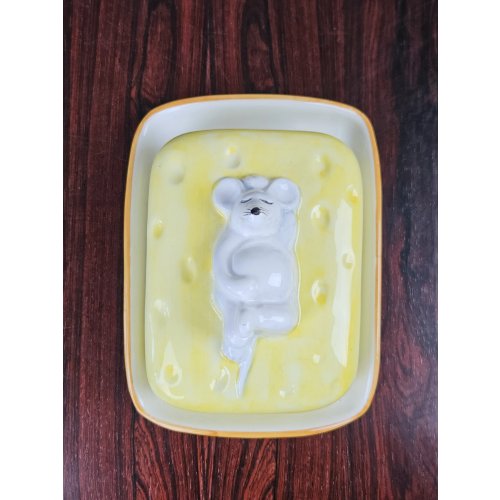 Keramik-Butterdose mit Maus auf Käse