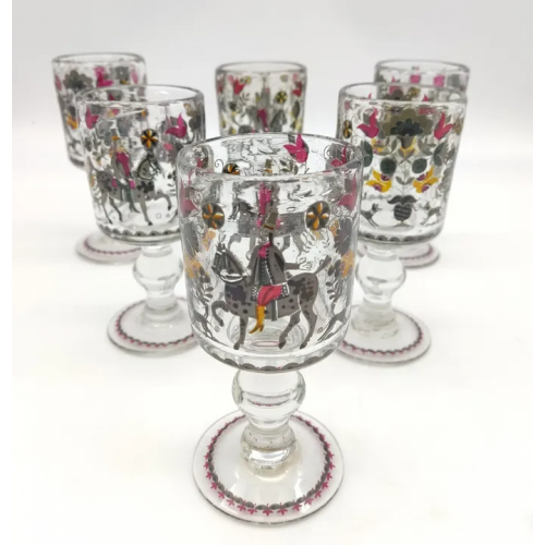 Handgemachte Weingläser mit dekorativem Motiv - 6 Stk.